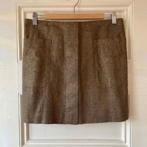 Gap gold mini skirt w/ pockets
